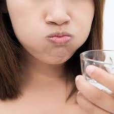 Hoax Kumur Air Garam Dan Minyak Kayu Putih Bikin Hasil Test Antigen Negatif